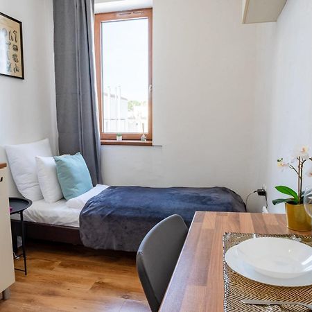 Central - Bright - Calm Studio For Solo Travellers Βουδαπέστη Εξωτερικό φωτογραφία