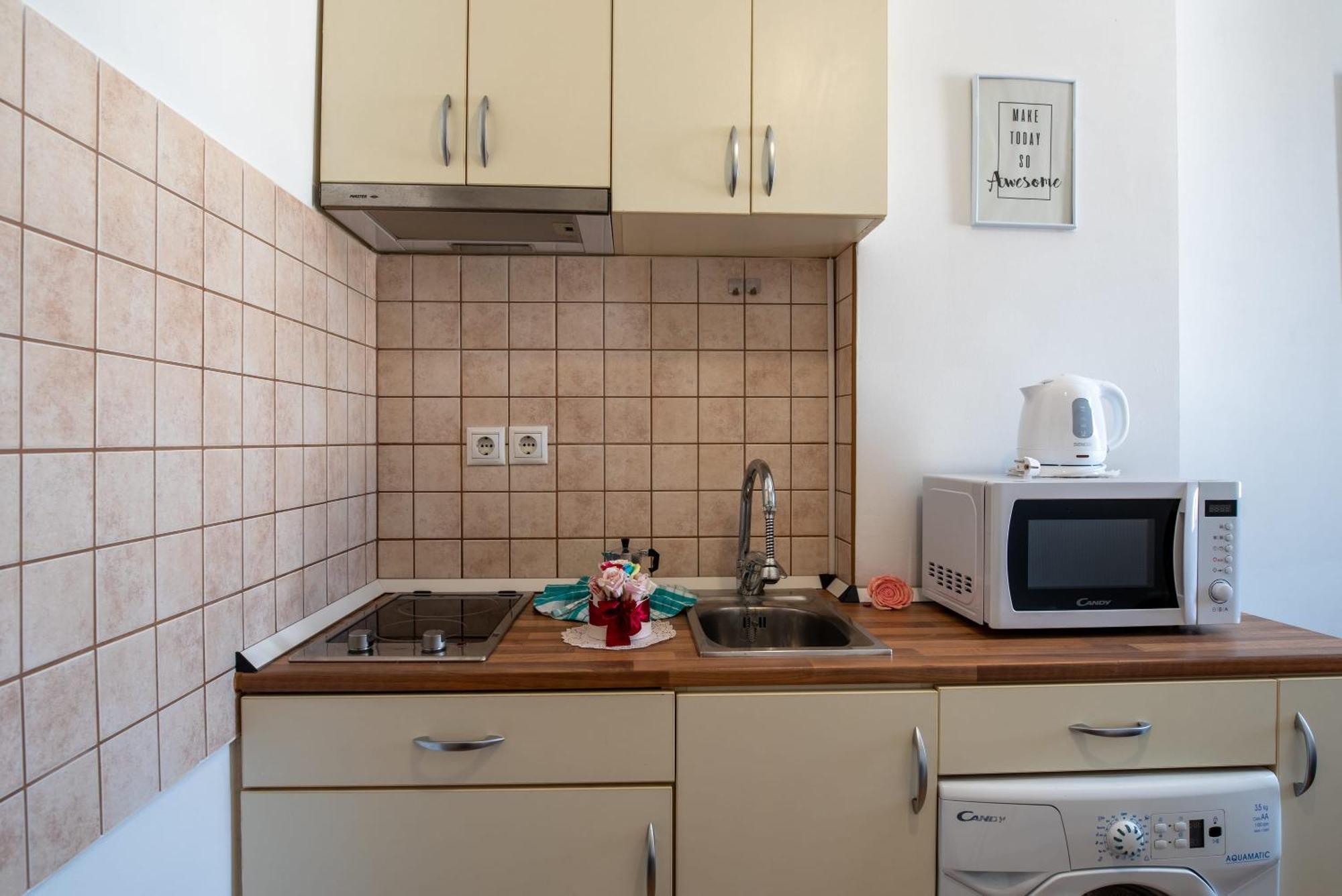 Central - Bright - Calm Studio For Solo Travellers Βουδαπέστη Εξωτερικό φωτογραφία