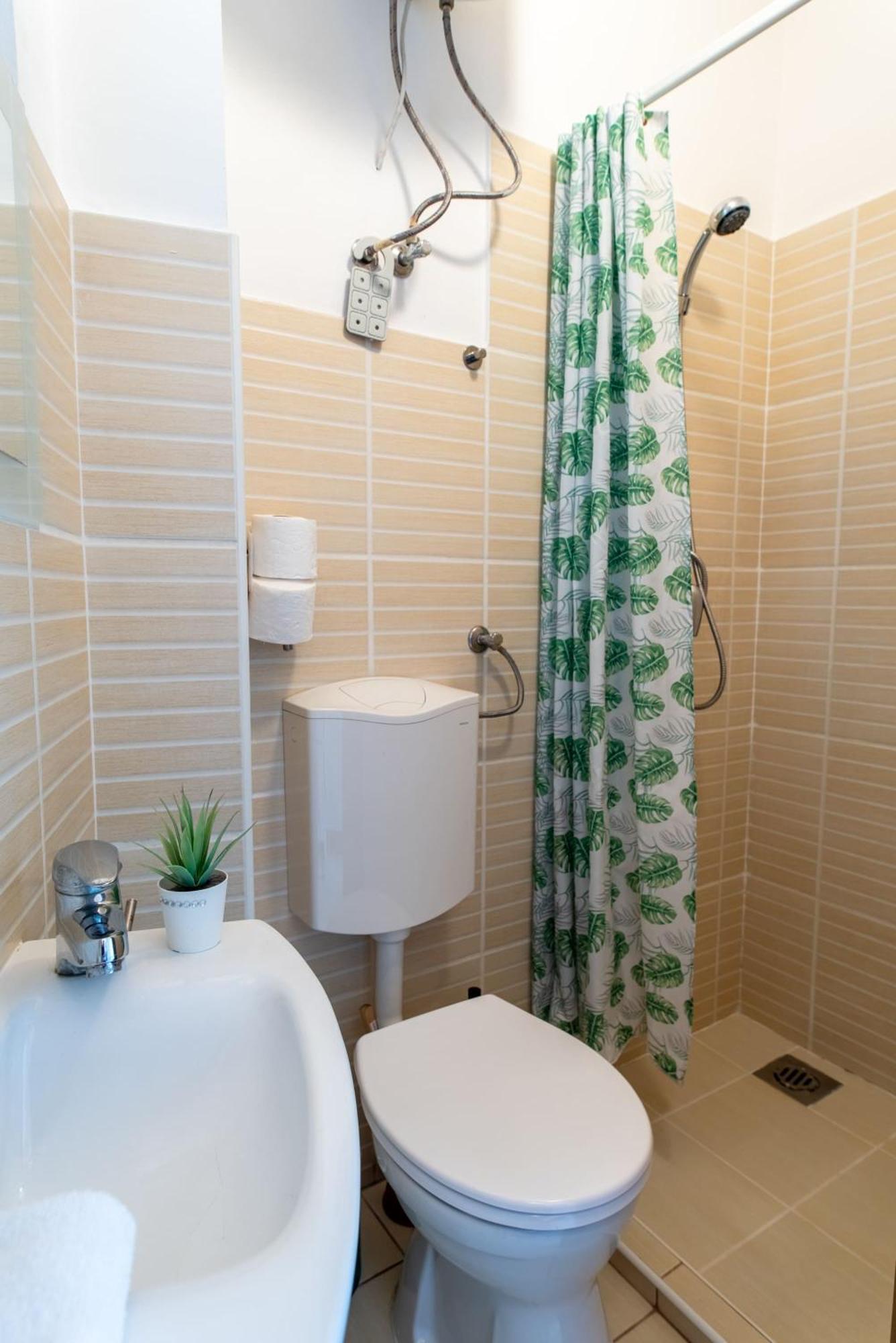 Central - Bright - Calm Studio For Solo Travellers Βουδαπέστη Εξωτερικό φωτογραφία