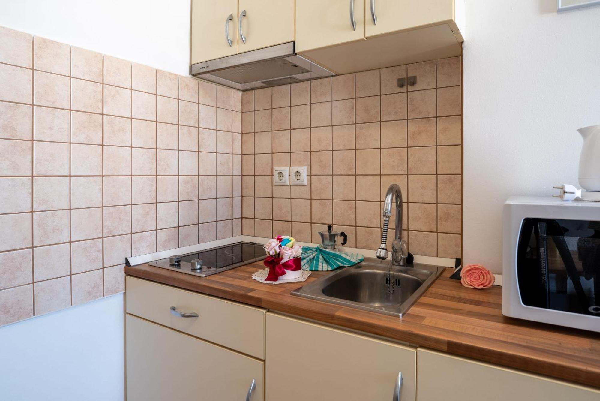 Central - Bright - Calm Studio For Solo Travellers Βουδαπέστη Εξωτερικό φωτογραφία